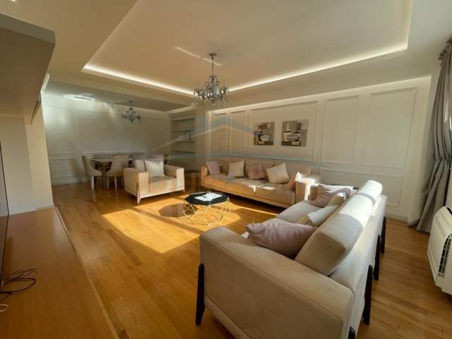 Tirane, jepet me qera apartament Kati 5, 187 m² 2.500 Euro (Stadiumi Air Albania)