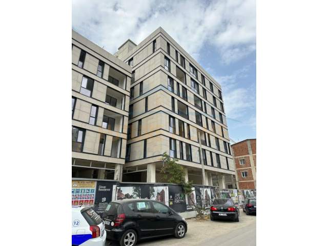 Tirane, shitet apartament Kati 1, 113 m² 159.000 Euro (FUSHA E AVIACIONIT)