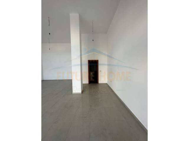 Tirane, shitet ambjent biznesi Kati 0, 59 m² 150.000 Euro JORDAN MISJA )
