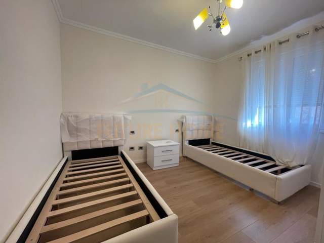 Tirane, shitet apartament Kati 3, 51 m² 105.000 Euro (Rruga e Barrikadave)