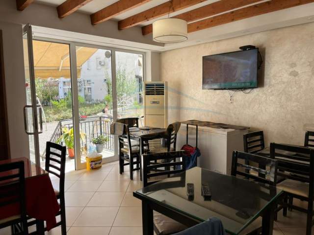 Tirane, jepet me qera ambjent biznesi Kati 0, 57 m² 600 Euro (21 Dhjetori)