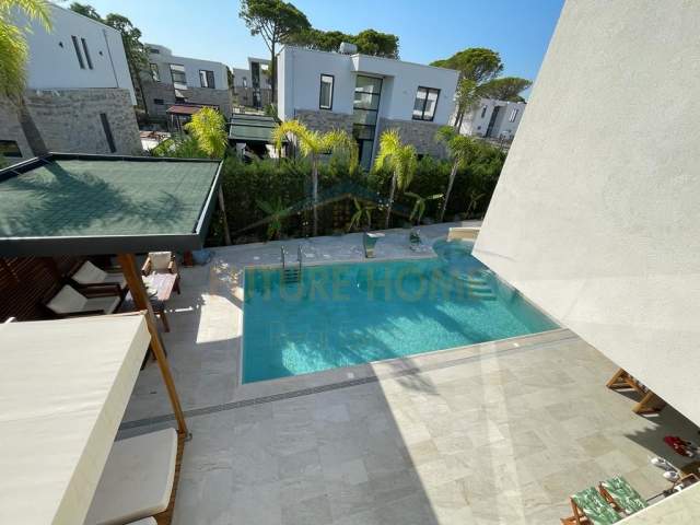 Durres, shitet Vile 4+1+A+BLK 584 m² 1.250.000 Euro (Gjiri i Lalezit)