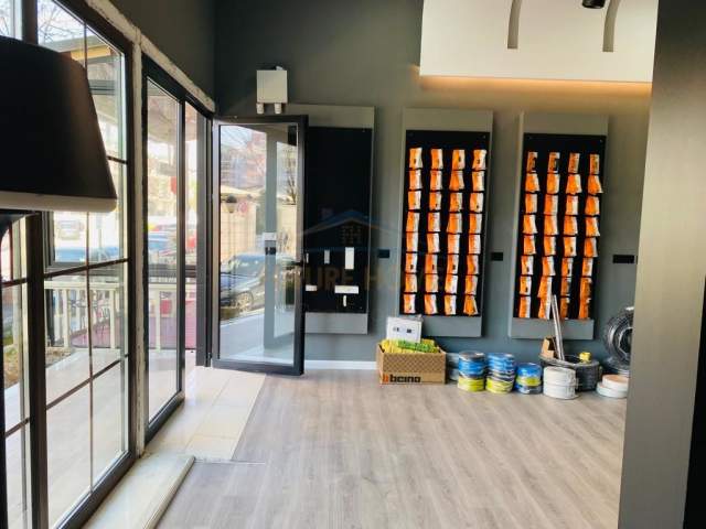 Tirane, jepet me qera ambjent biznesi Kati 0, 102 m² 700 Euro (Liqeni i Thate)