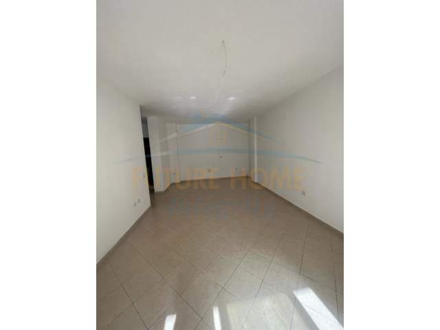 Tirane, shitet apartament 1+1+A+BLK Kati 2, 76 m² 72.000 Euro (Fresku)