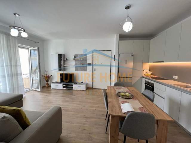 Shqiperi, jepet me qera apartament 2+1+A+BLK Kati 3, 87 m² 850 Euro (Park Life)
