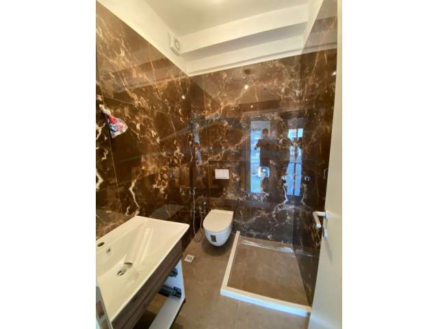 Tirane, jepet me qera 2+1+BLK Kati 5, 86 m² 650 Euro (21 Dhjetori)