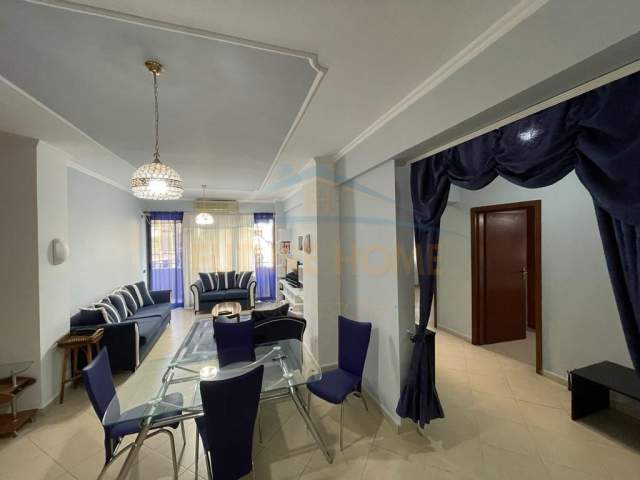 Shqiperi, jepet me qera apartament 3+1+A+BLK Kati 2, 145 m² 800 Euro (Rruga Elbasanit)