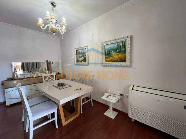 Tirane, shitet apartament 2+1+BLK Kati 7, 129 m² 320.000 Euro (Blloku)