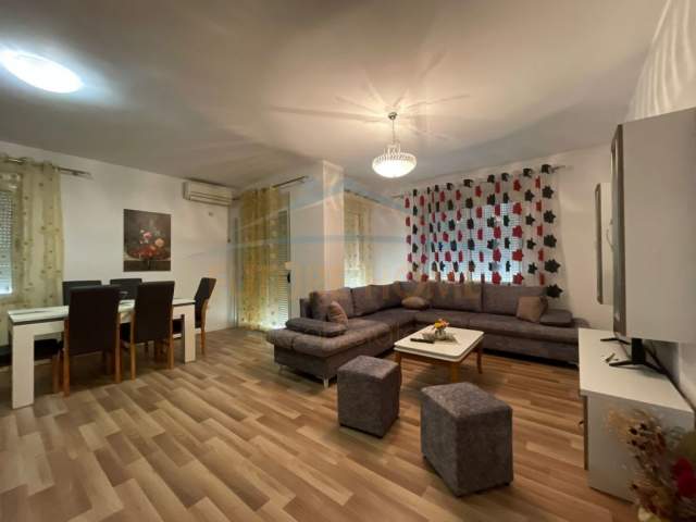 Tirane, shitet apartament 2+1+BLK Kati 1, 120 m² 170.000 Euro (Liqeni i Thate)