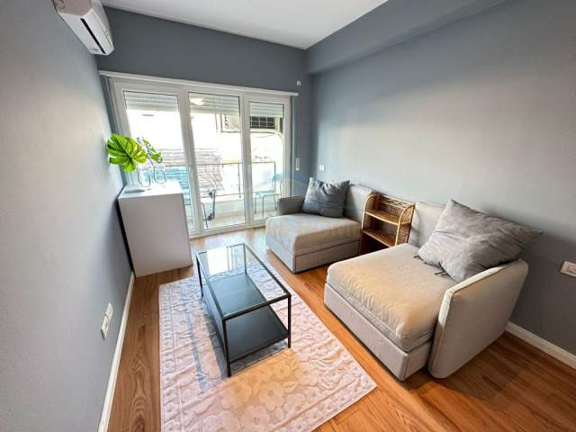 Tirane, jepet me qera apartament duplex Kati 1, 184 m² 1.650 Euro (Rezidenca Kodra e Diellit)