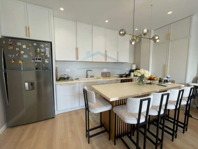 Tirane, shitet apartament 2+1+BLK 144 m² 200.000 Euro (Fusha e Aviacionit)