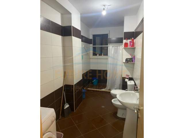 Tirane, shitet apartament 2+1 Kati 8, 104 m² 115.000 Euro (Pallati Arlis)