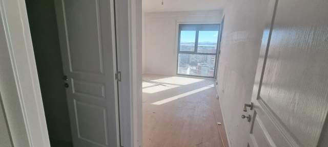 Tirane, shitet 2+1+BLK Kati 8, 119 m² 145.000 Euro (Kongresi i Manastirit, Kompleksi Zirkon)
