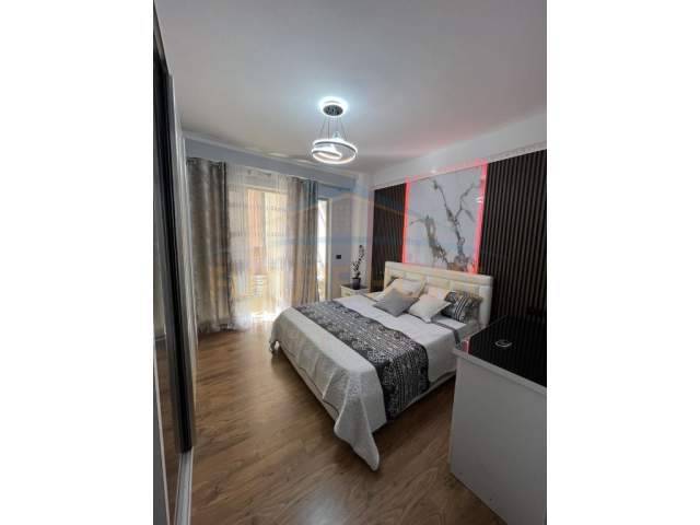 Tirane, shitet apartament 2+1 Kati 2, 116 m² 139.200 Euro (Unaza e Re)