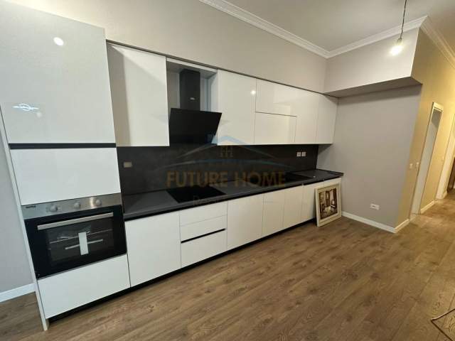 Tirane, jepet me qera apartament Kati 1, 120 m² 850 Euro (Rruga Medar Shtylla)