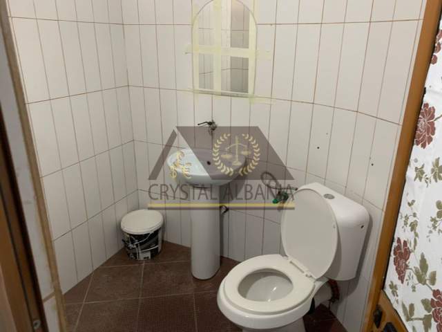 Tirane, jepet me qera apartament 1+1 Kati 0, 60 m² 27000Leke (Rruga "Kol Xhumara ")