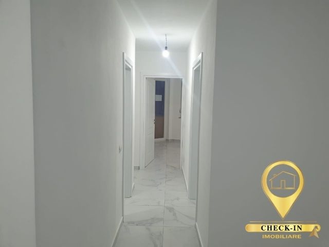 Tirane, jepet me qera ambjent biznesi Kati 0, 75 m² 450 Euro (Fusha e Aviacionit)