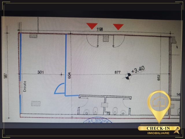 Jepet me qera zyre 72 m² tek Pazari i Ri