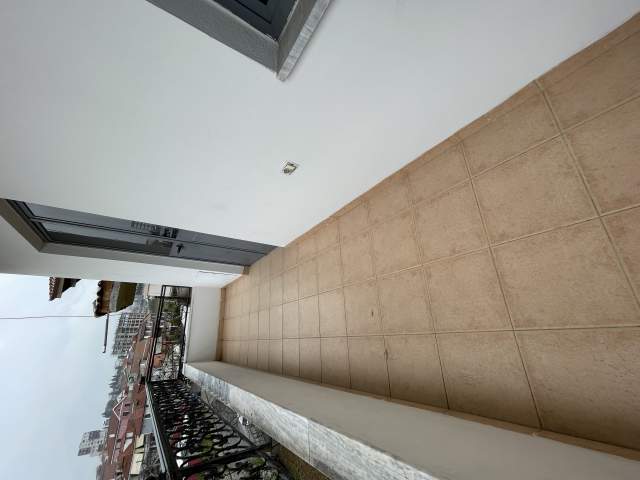 Tirane, shitet apartament 2+1+BLK Kati 3, 1.426 m² 125.000 Euro (Porcelan)