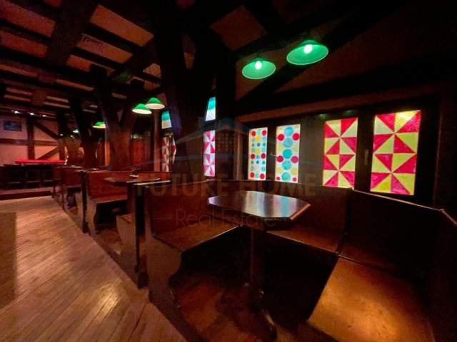 Tirane, jepet me qera ambjent biznesi Kati 1, 3.800 Euro