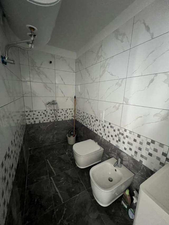 Tirane, shes apartament 1+1+BLK Kati 5, 68 m² 95.000 Euro (Kompleksi Panorama)