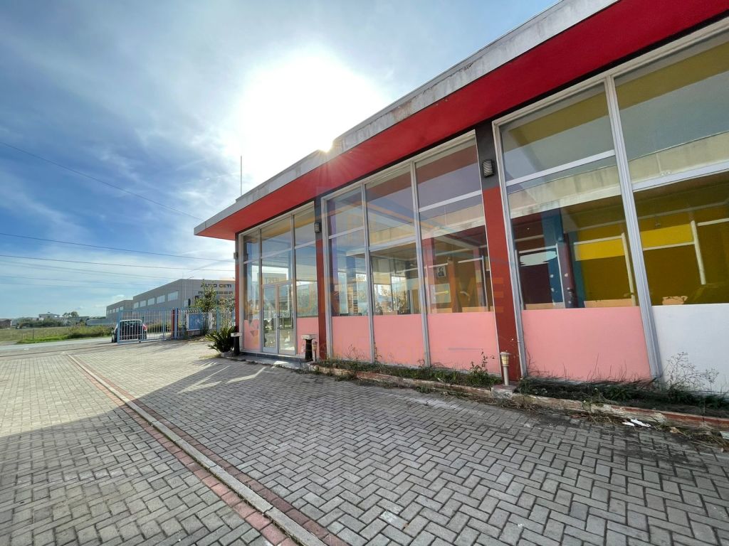Shitet, Vile+Ambjent Biznesi, Xhafezotaj, Durres