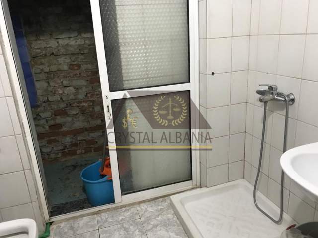 Tirane, shitet apartament 2+1+A Kati 4, 150 m² 150.000 Euro (Shallvaret)