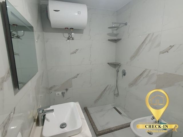 Tirane, jepet me qera ambjent biznesi Kati 0, 75 m² 450 Euro (Fusha e Aviacionit)