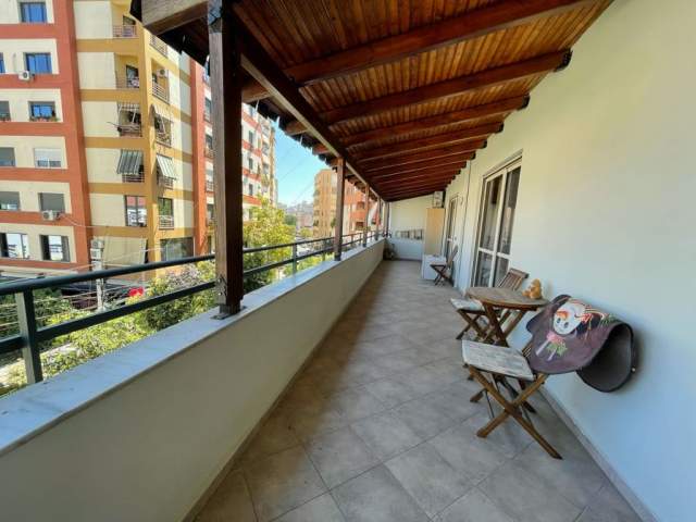 Tirane, jap me qera apartament 2+1+A+BLK Kati 2, 120 m² 650 Euro (Rruga e Bogdaneve)