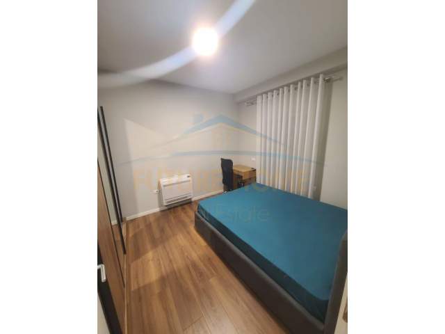 Tirane, jepet me qera apartament Kati 1, 120 m² 1.000 Euro