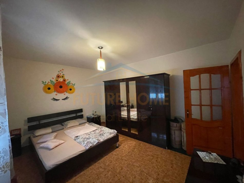 Tirane, shitet apartament 2+1 Kati 5, 117 m² 150.000 € (Rruga e Kavajes)