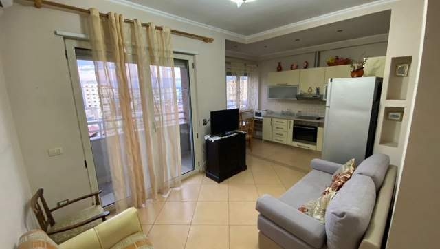 Durres, jepet me qera apartament 1+1+A+BLK Kati 7, 70 m² 250 Euro