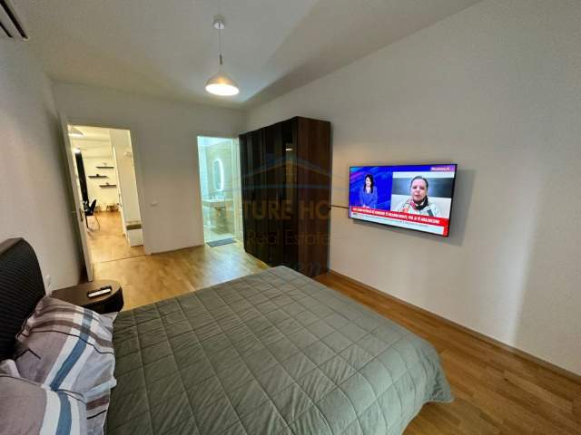Tirane, jepet me qera apartament Kati 1, 105 m² 1.000 Euro