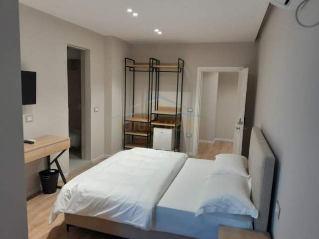 Tirane, jepet me qera apartament Kati 6, 40 m² 550 Euro (Sulejman Delvina)