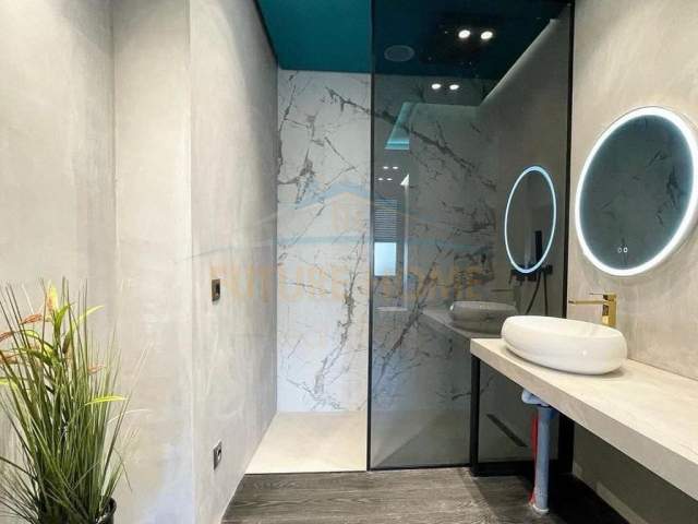 Tirane, jepet me qera apartament 2+1 Kati 1, 125 m² 1.800 Euro (Komuna e Parisit)