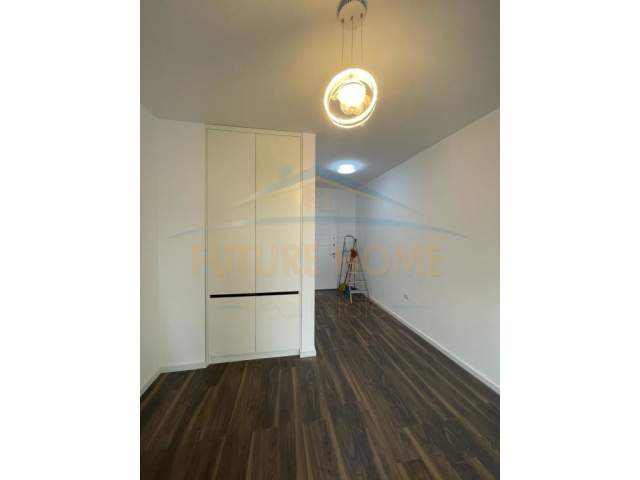 Tirane, jepet me qera apartament Kati 2, 110 m² 700 Euro (Fusha e Aviacionit)