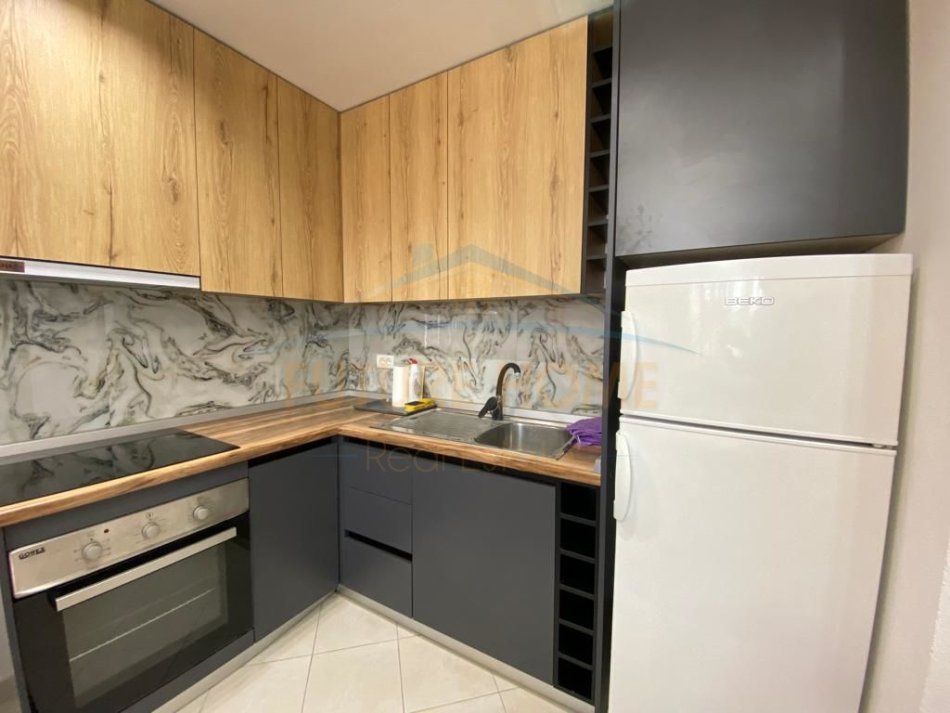 Qera, Apartament 2+1, Plazh Iliria, Durres