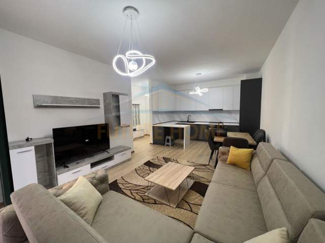 Tirane, jepet me qera apartament Kati 2, 110 m² 500 Euro (Unaza e Re)