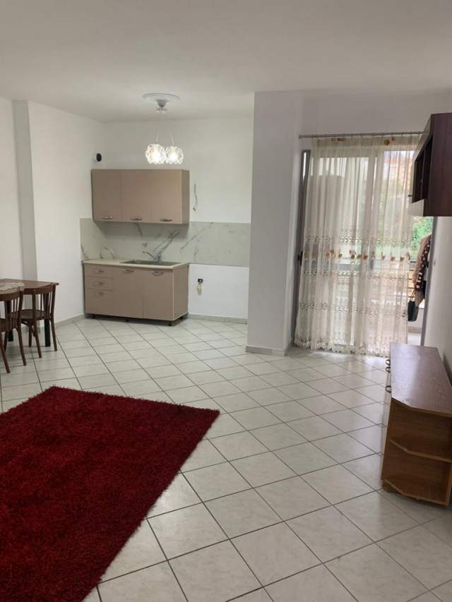 Tirane, shitet apartament 1+1 Kati 2, 67 m² 58.500 Euro (fresk)
