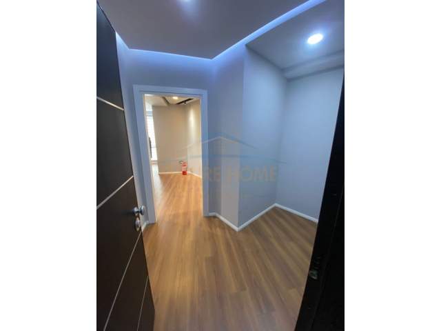 Tirane, shitet apartament 2+1+A+BLK Kati 2, 106 m² 158.000 Euro (Fusha Aviacionit)