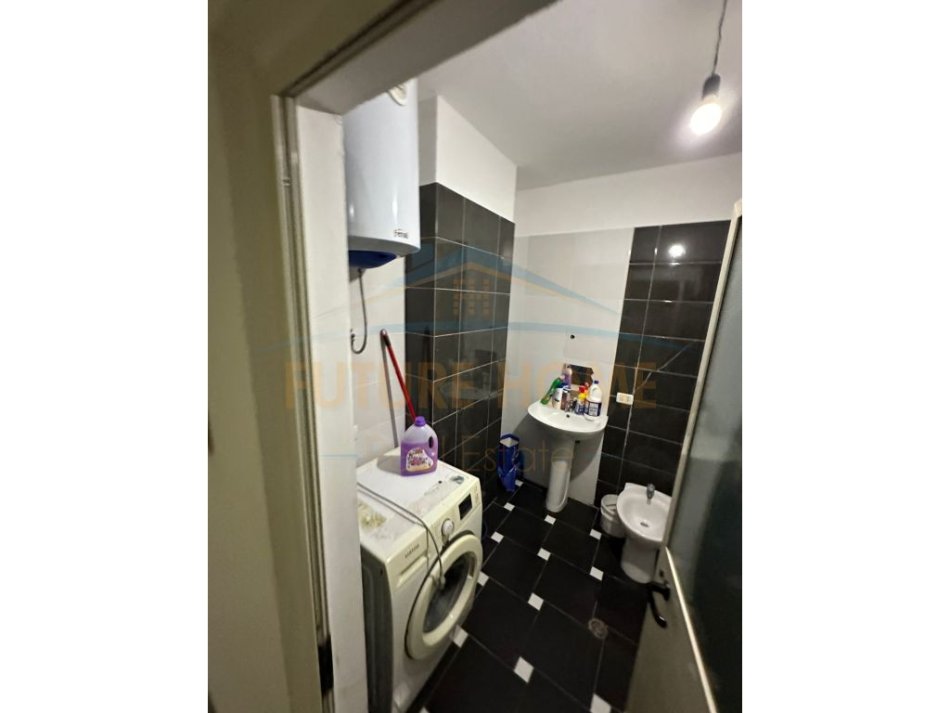 Durres, shitet apartament 2+1 Kati 1, 92 m² 73.600 € (Spitali ,Durrës)