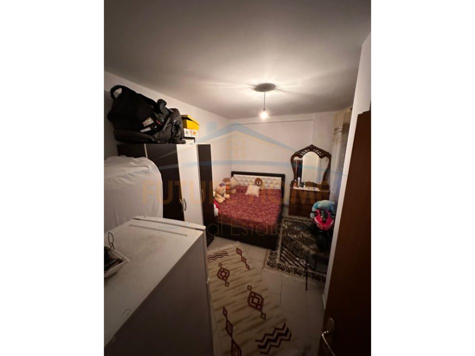 Durres, shitet apartament 2+1 Kati 1, 102 m² 85.000 € (Spitali ,Durrës)