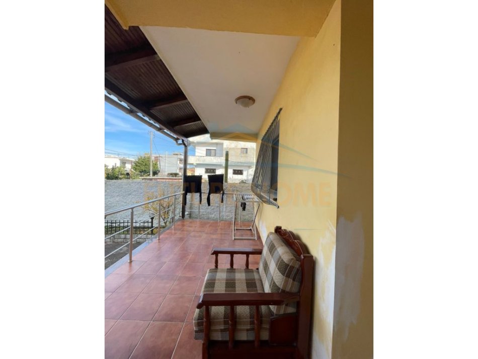 Durres, shitet Vile 2 Katshe , 366 m² 180.000 € (Durres)