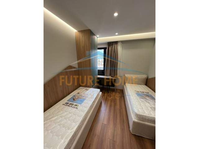 Tirane, jepet me qera apartament 2+1+A+BLK Kati 9, 97 m² 800 Euro (Farmacia 10)