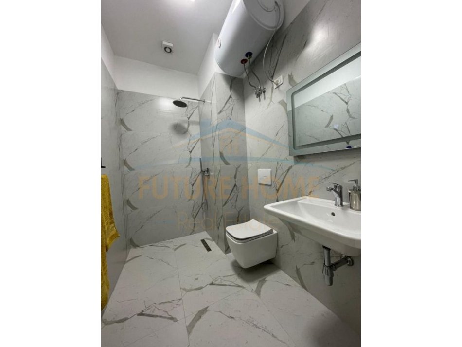 Tirane, shitet apartament 2+1+Ballkon Kati 7, 140 m² 185.000 € (Dritan Hoxha)