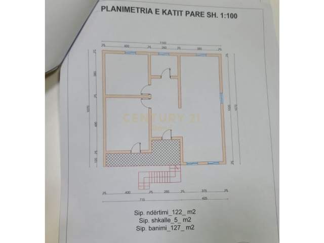 Tirane, shitet Vile 3 Katshe Kati 3, 372 m² 360.000 Euro (Qyteti Studenti)