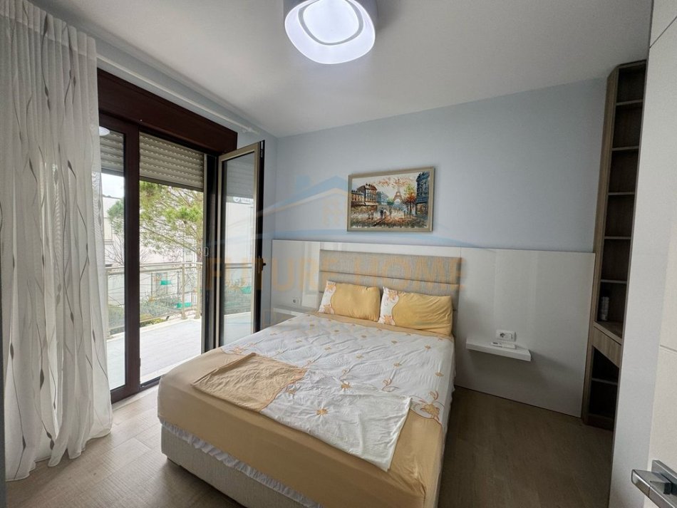 Tirane, jepet me qera , 3.500 € (TEG)