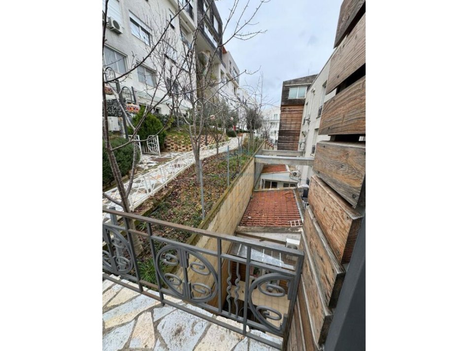 Tirane, qera 1+1 Kati 3, 51 m² (Kodra e Diellit 2)