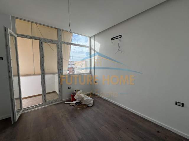 Tirane, shitet apartament 1+1+A+BLK Kati 8, 63 m² 84.000 Euro (Unaze e re)