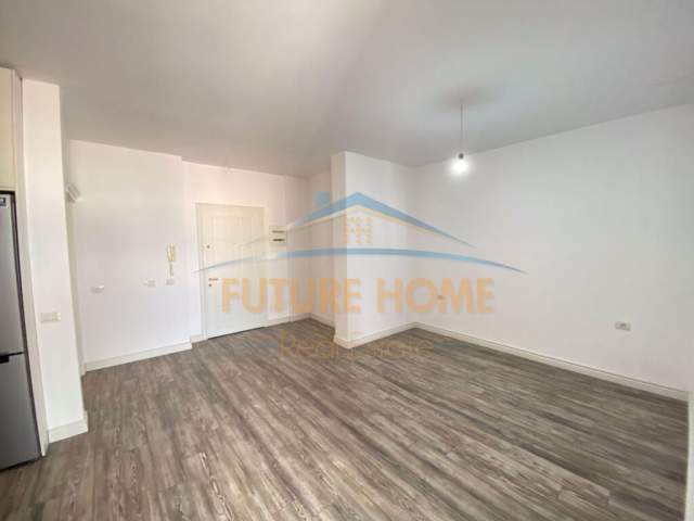 Tirane, shitet apartament 2+1+BLK 140.000 Euro (Kodra e Diellit)